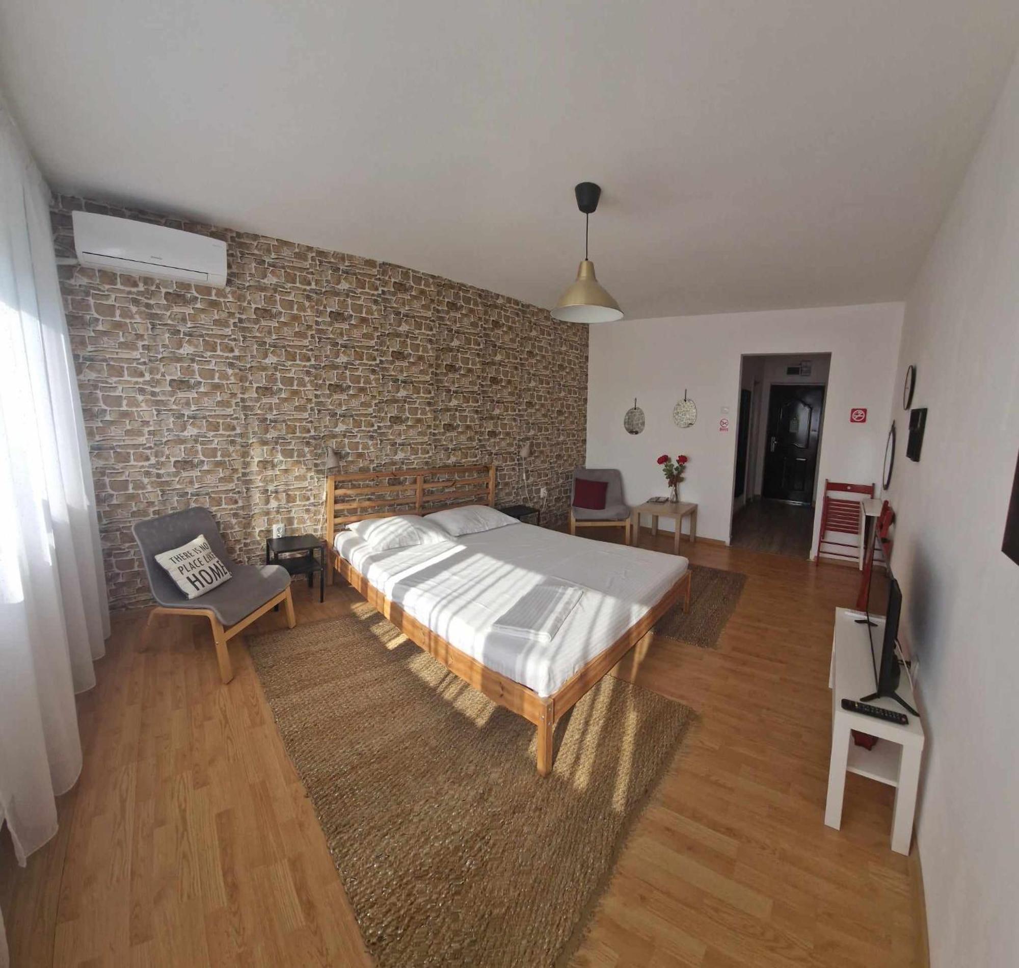 Studio Nefumatori Sunny Place, Self Check In Craiova Exterior foto